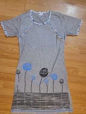 Nursing Gown TCL Gray Shirt with Blue Stitching